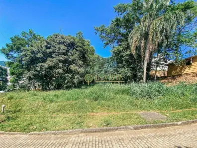 Lote/Terreno à venda, 700m² no Córrego Grande, Florianópolis