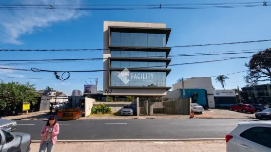 Prédio Comercial com 6 Quartos para alugar, 1547m² no Nova Campinas, Campinas