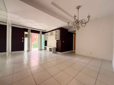 Apartamento com 3 Quartos à venda, 119m² no Itaipava, Petrópolis