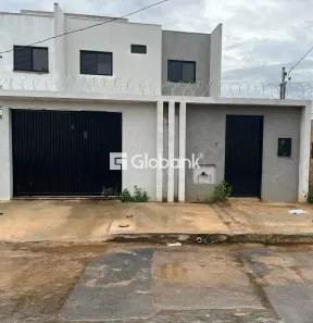Casa com 4 Quartos à venda, 200m² no Ibituruna, Montes Claros