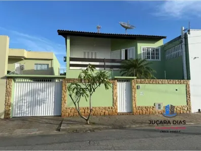 Sobrado com 4 Quartos à venda, 301m² no Parque Corrientes, Campos dos Goytacazes