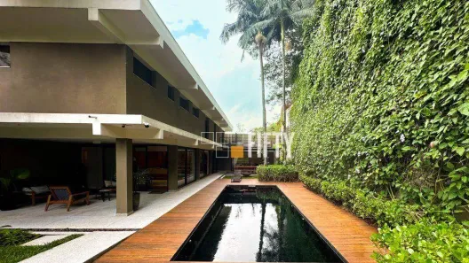 Casa com 4 Quartos à venda, 675m² no Jardim Guedala, São Paulo