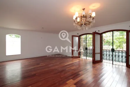 Casa com 3 Quartos à venda, 528m² no Pacaembu, São Paulo