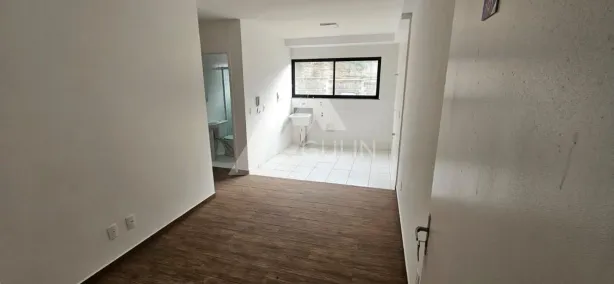 Apartamento com 2 Quartos à venda, 40m² no Lamenha Grande, Almirante Tamandaré