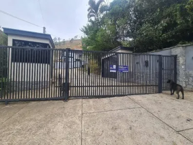 Lote/Terreno com 1 Quarto à venda, 892m² no Carangola, Petrópolis