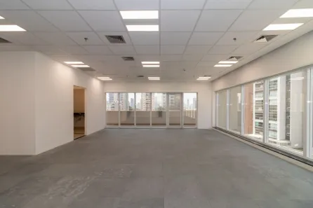 Ponto Comercial com 3 Quartos para alugar, 192m² no Vila Gertrudes, São Paulo