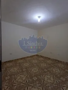 Casa com 2 Quartos para alugar, 40m² no Jardim Nicea, Itaquaquecetuba