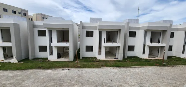 Casa de Condomínio com 4 Quartos à venda, 123m² no Areias (Abrantes), Camaçari