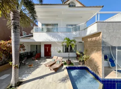 Casa de Condomínio com 5 Quartos à venda, 260m² no Barra da Tijuca, Rio de Janeiro