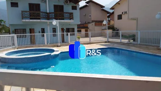 Sobrado com 3 Quartos à venda, 104m² no Martim de Sá, Caraguatatuba