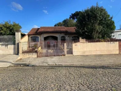 Casa com 5 Quartos à venda, 234m² no Uvaranas, Ponta Grossa