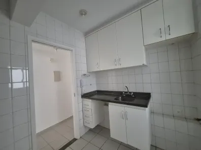 Apartamento com 2 Quartos para alugar, 55m² no Cerqueira César, São Paulo