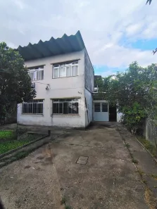 Casa com 4 Quartos à venda, 206m² no Niterói, Canoas