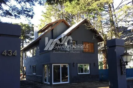 Casa com 2 Quartos à venda, 116m² no Vila Suzana, Canela