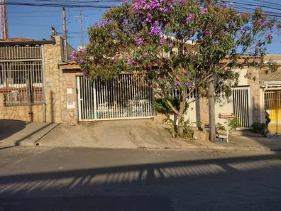 Casa com 3 Quartos à venda, 292m² no Jardim das Bandeiras, Campinas