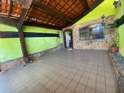 Casa com 3 Quartos à venda, 174m² no Maracanã, Praia Grande