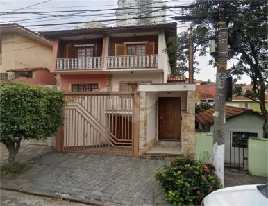 Sobrado com 3 Quartos à venda, 250m² no Vila Comercial, São Paulo