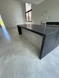 Casa de Condomínio com 3 Quartos à venda, 178m² no Jardins Porto, Senador Canedo