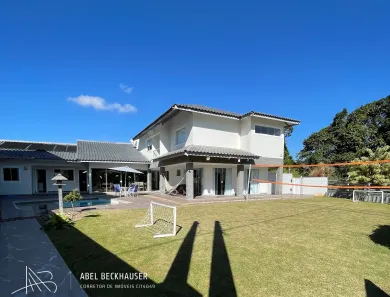 Sobrado com 3 Quartos à venda, 600m² no Do Ubatuba, São Francisco do Sul