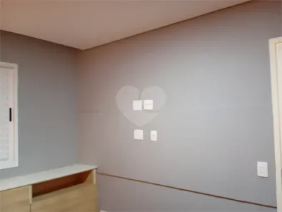 Apartamento com 2 Quartos à venda, 58m² no Jardim Tupanci, Barueri
