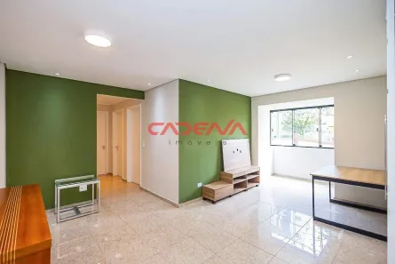 Apartamento com 3 Quartos para alugar, 80m² no Campo Comprido, Curitiba