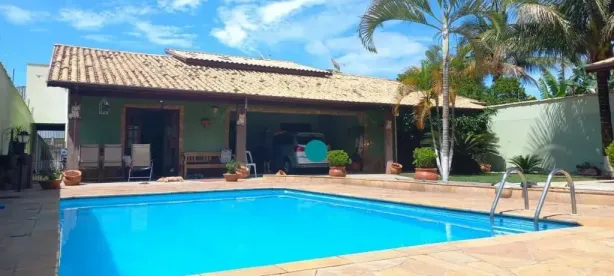 Casa com 2 Quartos à venda, 900m² no Piracangaguá, Taubaté