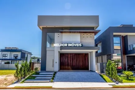 Casa de Condomínio com 4 Quartos à venda, 330m² no Santa Regina, Camboriú