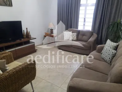 Casa com 3 Quartos à venda, 178m² no Zona Central, Rio Claro
