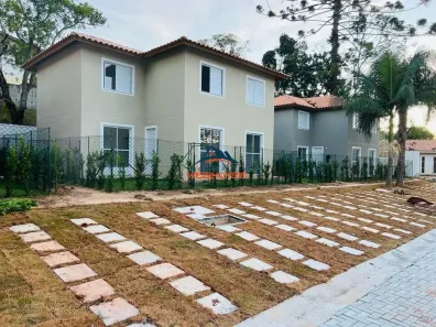 Casa de Condomínio com 3 Quartos à venda, 66m² no das Pedras, Cotia
