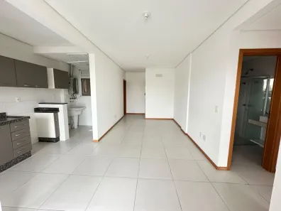 Apartamento com 2 Quartos para alugar, 71m² no Rio Tavares, Florianópolis
