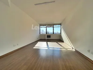 Sala Comercial para alugar, 40m² no Petrópolis, Porto Alegre
