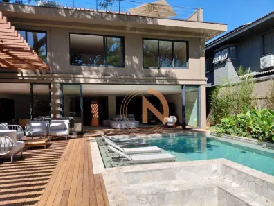 Casa com 6 Quartos à venda, 1100m² no Jardim Luzitânia, São Paulo
