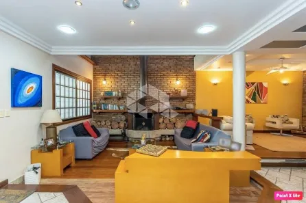 Casa com 3 Quartos à venda, 400m² no Guarujá, Porto Alegre