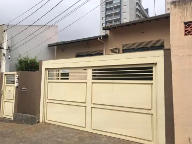 Imóvel Comercial com 7 Quartos à venda, 250m² no Banzato, Marília