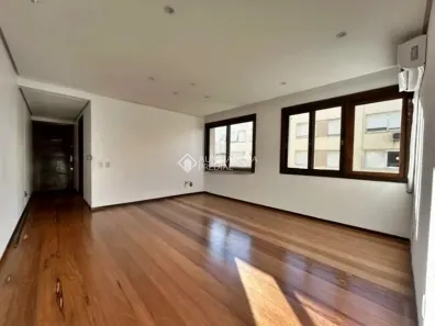 Apartamento com 2 Quartos para alugar, 75m² no Santa Cecília, Porto Alegre