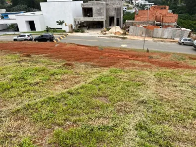 Lote/Terreno à venda, 762m² no Paisagem Renoir, Cotia