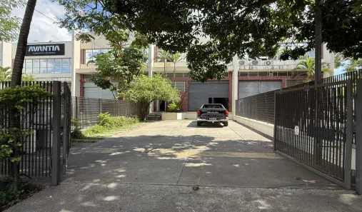 Galpão/Depósito/Armazém para alugar, 950m² no Alphaville Industrial, Barueri