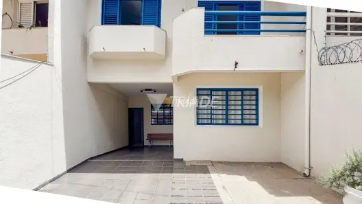 Sobrado com 4 Quartos à venda, 171m² no Vila Lucy, Goiânia