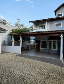 Casa de Condomínio com 3 Quartos à venda, 140m² no Parque Santo Antônio, Jacareí