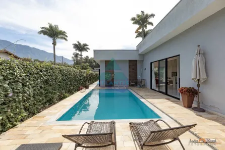 Casa com 3 Quartos à venda, 491m² no Folha Seca, Ubatuba