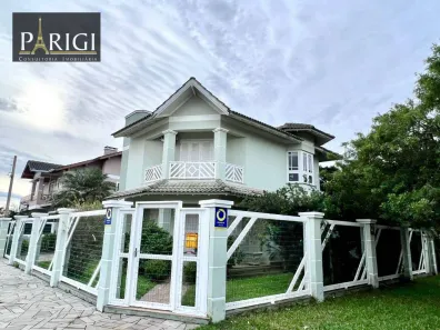 Sobrado com 3 Quartos à venda, 110m² no Tramandaí, Tramandaí