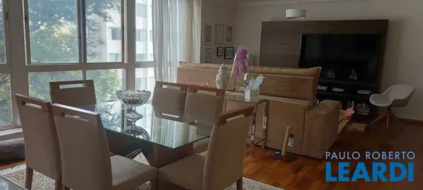 Apartamento com 3 Quartos à venda, 144m² no Santa Cecília, São Paulo