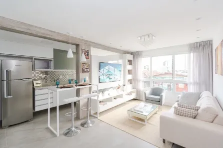 Apartamento com 2 Quartos à venda, 74m² no Passo da Areia, Porto Alegre