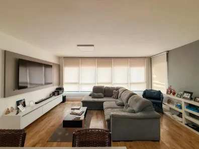 Cobertura com 3 Quartos para alugar, 246m² no Granja Viana, Cotia