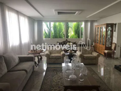 Casa com 4 Quartos à venda, 620m² no Jardim Simões, Varginha