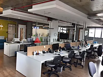 Sala Comercial à venda, 131m² no Vila Uberabinha, São Paulo