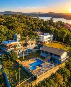 Casa de Condomínio com 4 Quartos à venda, 840m² no Rio Abaixo, Mairiporã