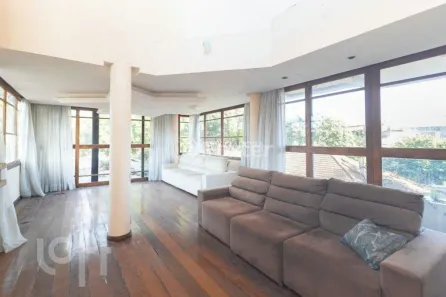 Casa com 4 Quartos à venda, 574m² no Pedra Redonda, Porto Alegre