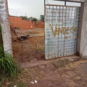 Lote/Terreno à venda, 200m² no Jardim Primavera, Uberaba