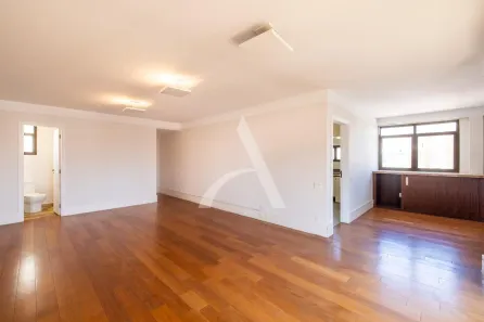 Apartamento com 4 Quartos para venda ou aluguel, 192m² no Cambuí, Campinas
